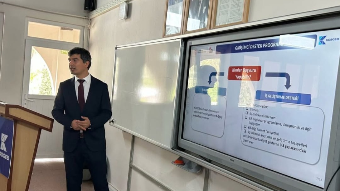 Muğla İl Milli Eğitim Müdürlüğü İle KOSGEB Muğla Müdürlüğü iş birliği ile okulumuz öğrencilerine verilen Girişimcilik Eğitimi.